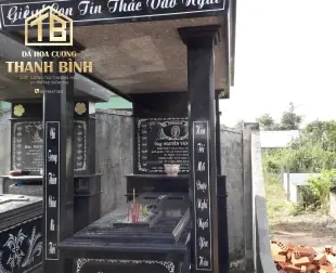 Bia mộ mã 14